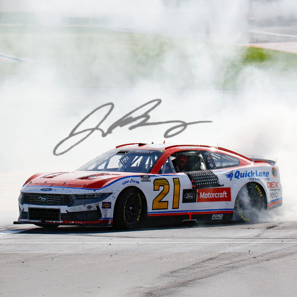 Josh Berry Autographed Las Vegas 1st NASCAR Cup Series Race Win 1:24 Standard 2025 Diecast Car Motorcraft #21 NASCAR