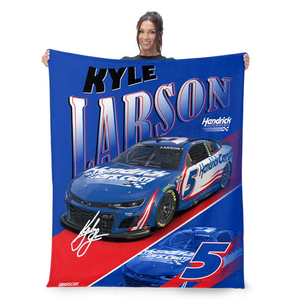Kyle Larson 2026 HendrickCars 46x60 Silk Touch Throw #5 NASCAR