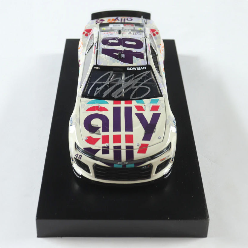 Alex Bowman Autographed Ally Best Friends 1:24 Standard 2022 Diecast Car