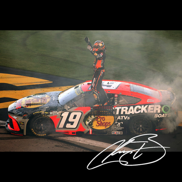 Chase Briscoe Autographed Las Vegas Race Win 1:24 Standard 2026 Diecast Car #19 Bass Pro Shops NASCAR