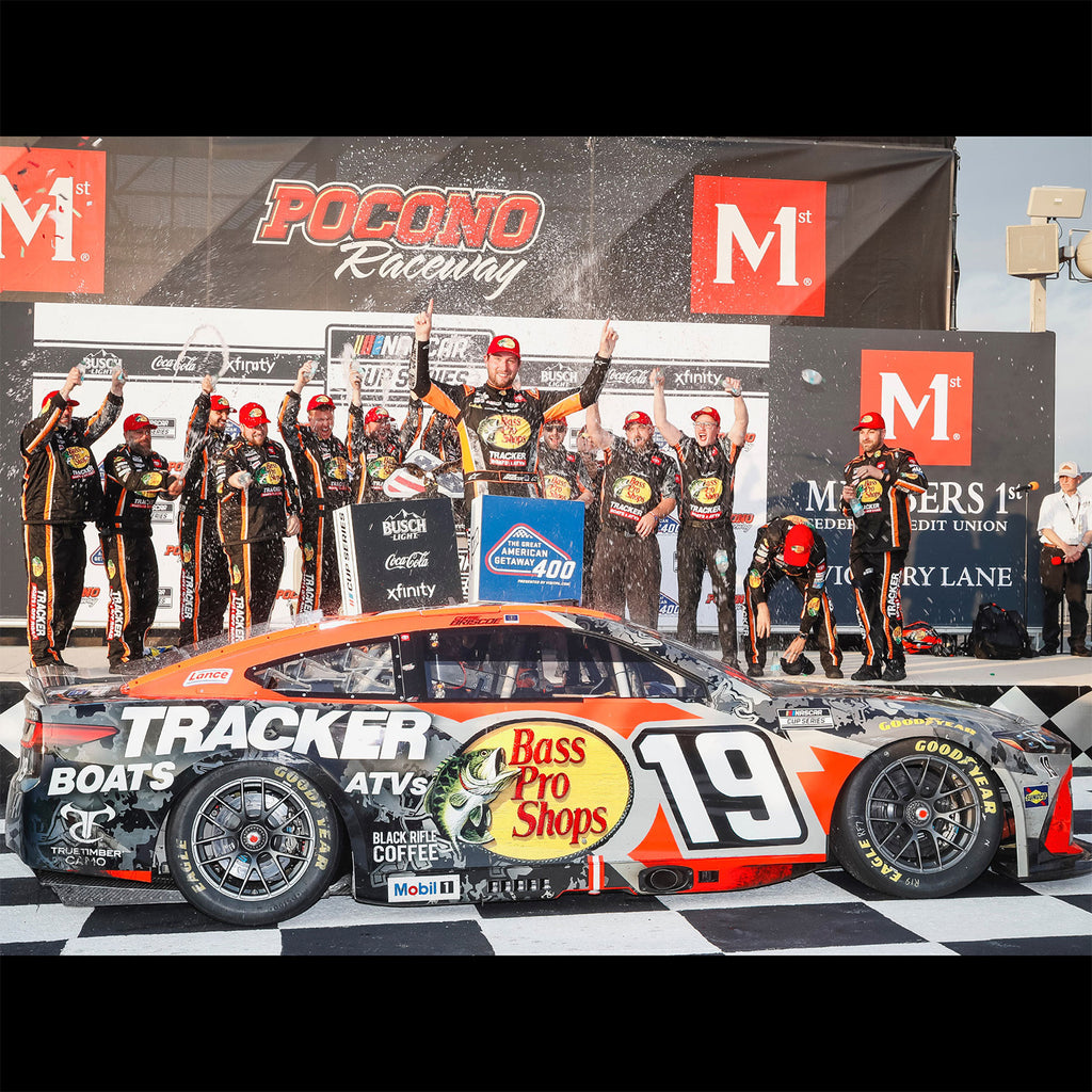 Chase Briscoe Pocono Race Win 1:24 Standard 2025 Diecast Car #19 Bass Pro Shops NASCAR