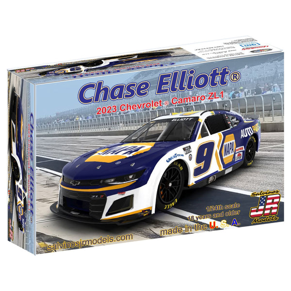 Chase Elliott 2023 NAPA 1:24 Adult Model Car Kit #9 NASCAR
