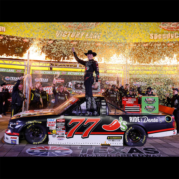 Carson Hocevar Texas Truck Series Race Win 1:64 2026 Diecast #77 Chili's NASCAR