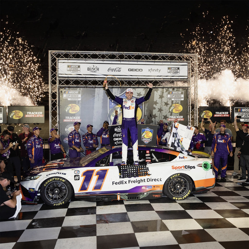 Denny Hamlin Bristol Race Win 1:64 Standard 2023 Diecast Car FedEx #11 NASCAR