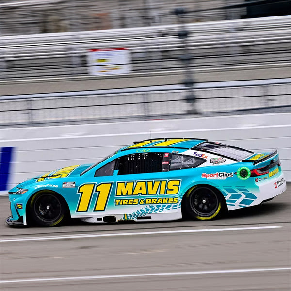 Denny Hamlin Richmond Race Win 1:24 Standard 2024 Diecast Car Mavis #11 NASCAR