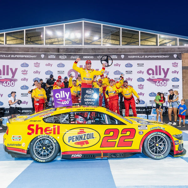 Joey Logano Nashville Race Win 1:64 Standard 2024 Diecast Car Shell Pennzoil #22 NASCAR
