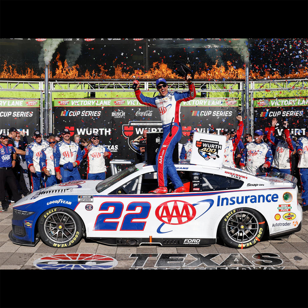 Joey Logano Texas Race Win 1:24 Standard 2025 Diecast Car #22 AAA NASCAR