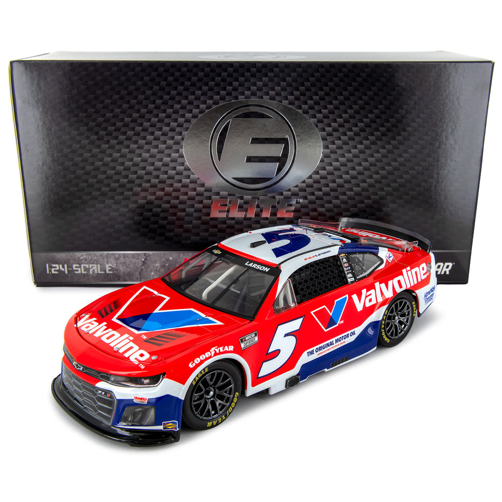 Kyle Larson ELITE Valvoline 1:24 2025 Diecast Car #5 NASCAR