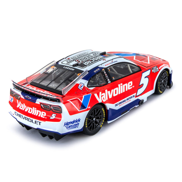 Kyle Larson Valvoline NASCAR Cup Series Champion 1:24 Standard 2025 Diecast Car 