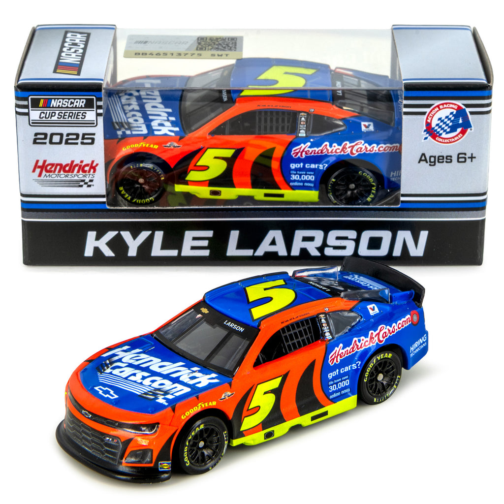 Kyle Larson Darlington Throwback to 2003 Terry Labonte 1:64 Standard 2025 Diecast Car #5 NASCAR HendrickCars