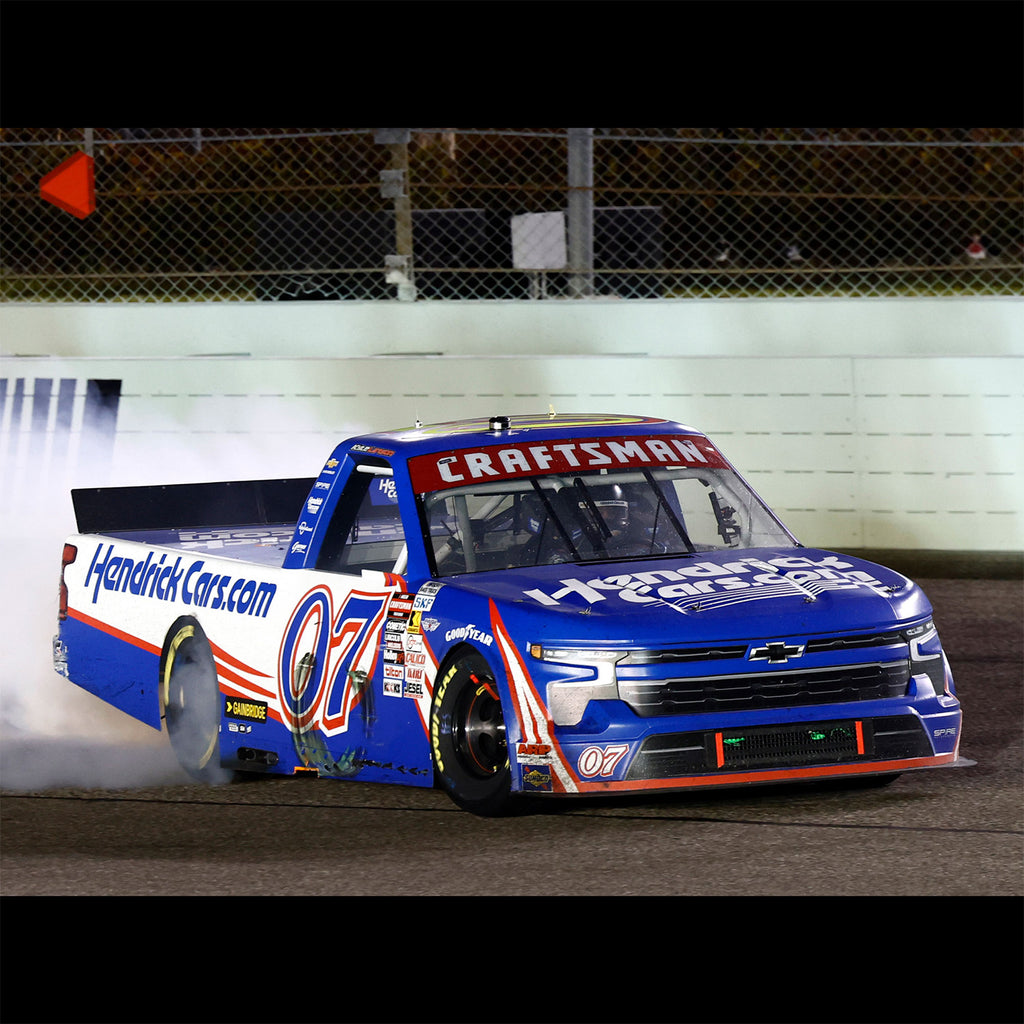 Kyle Larson Color Chrome Homestead-Miami Truck Race Win 1:24 Standard 2025 Diecast #07 HendrickCars NASCAR