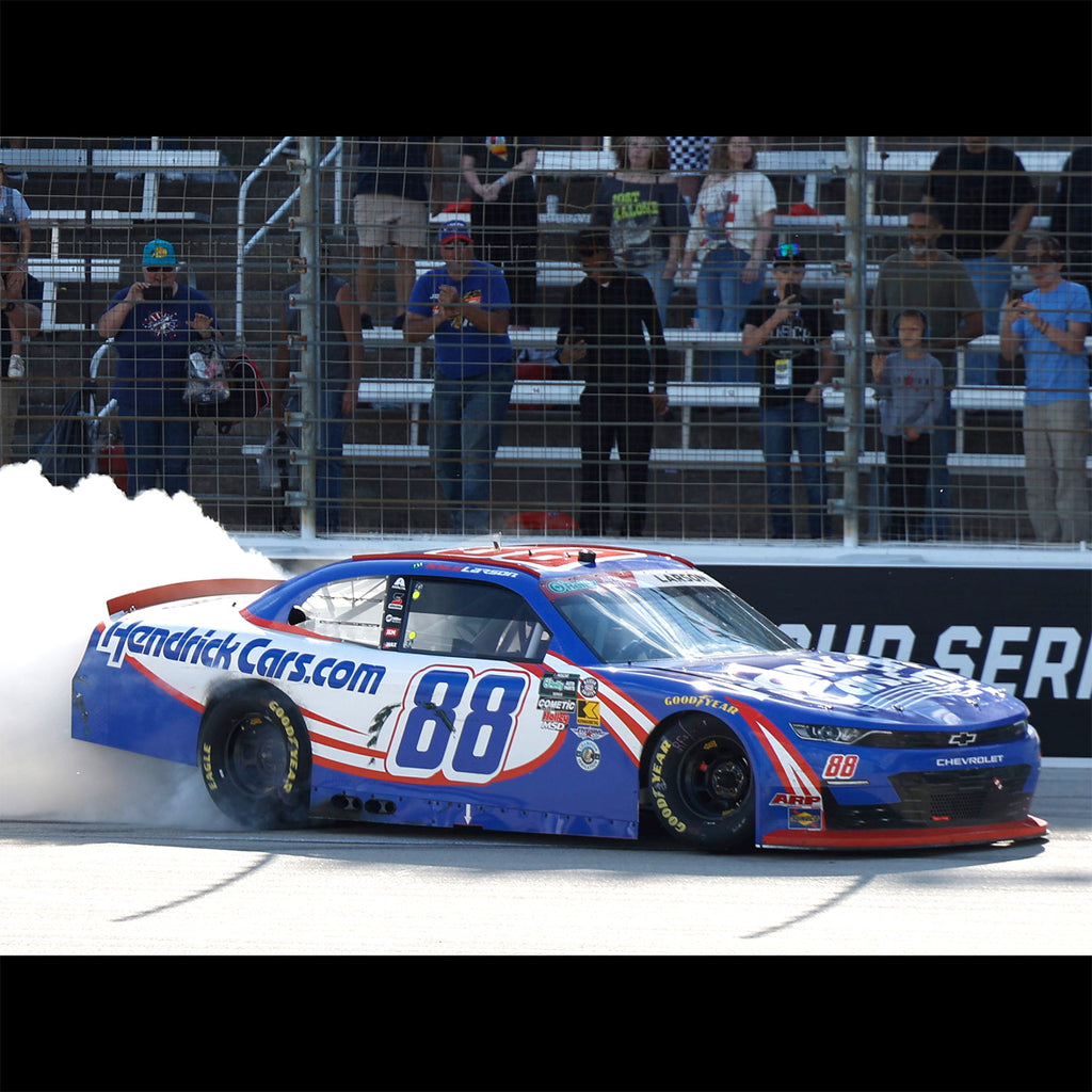 Kyle Larson 2026 Texas NOAPS Race Win 1:24 Color Chrome 2026 Diecast Car #88 HendrickCars NASCAR