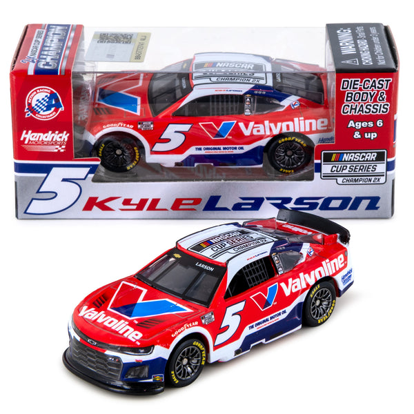 Kyle Larson Valvoline NASCAR Cup Series Champion 1:64 2025 Diecast Car