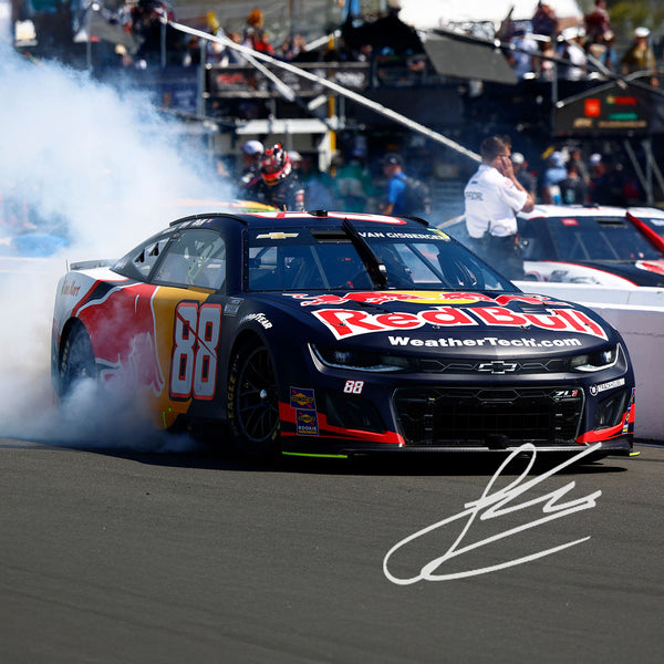Shane van Gisbergen Autographed Sonoma Race Win 1:24 Standard 2025 Diecast Car