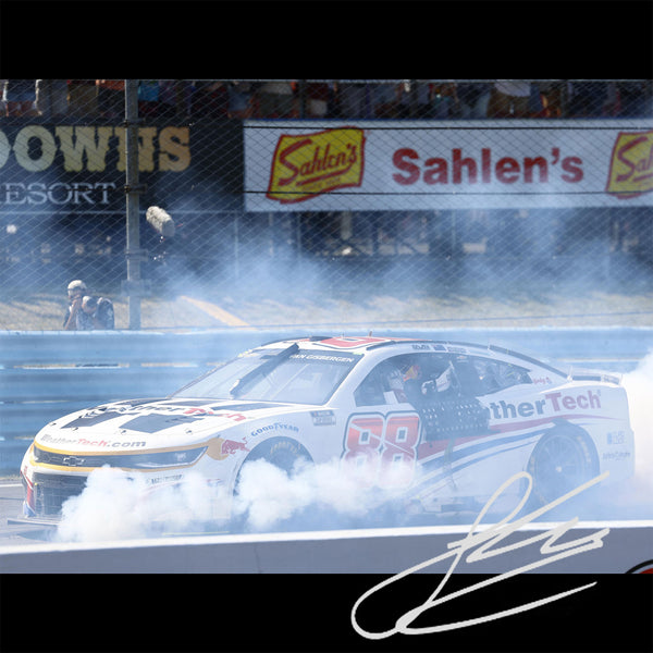 Shane van Gisbergen Autographed Watkins Glen Race Win 1:24 Standard 2025 Diecast Car #88 WeatherTech NASCAR